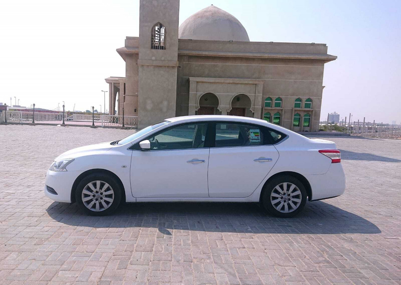 Nissan Sentra - Image 5