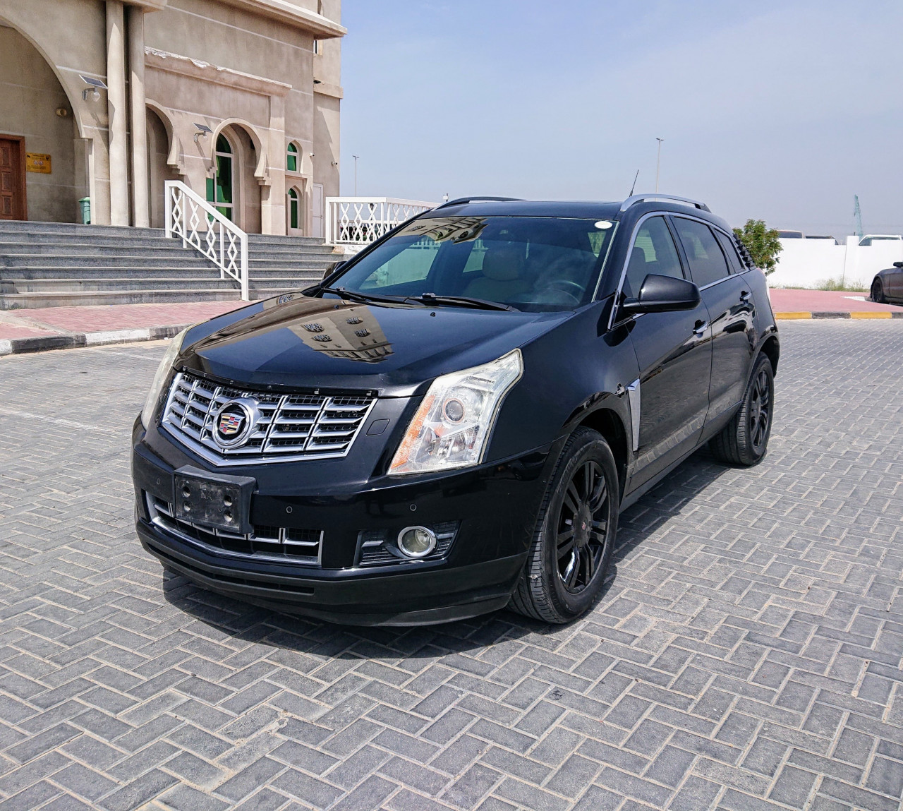 Cadillac SRX - Image 10