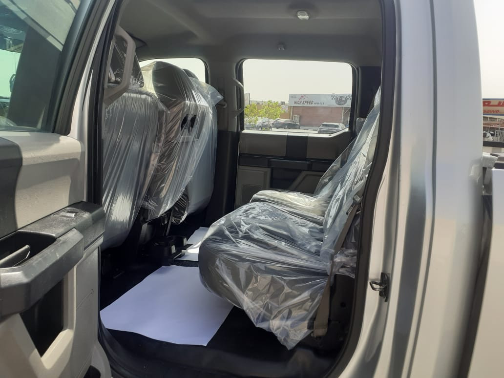 Ford F-Series Pickup - Image 8