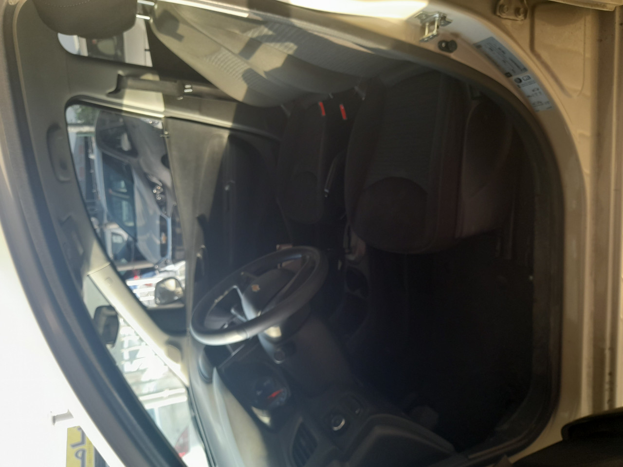 Chevrolet Spark - Image 5