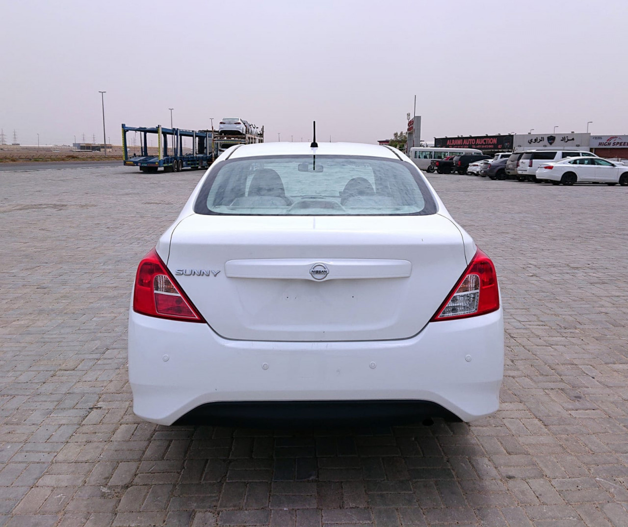 Nissan Sunny - Image 7