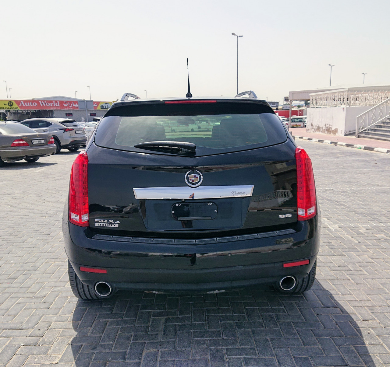 Cadillac SRX - Image 13