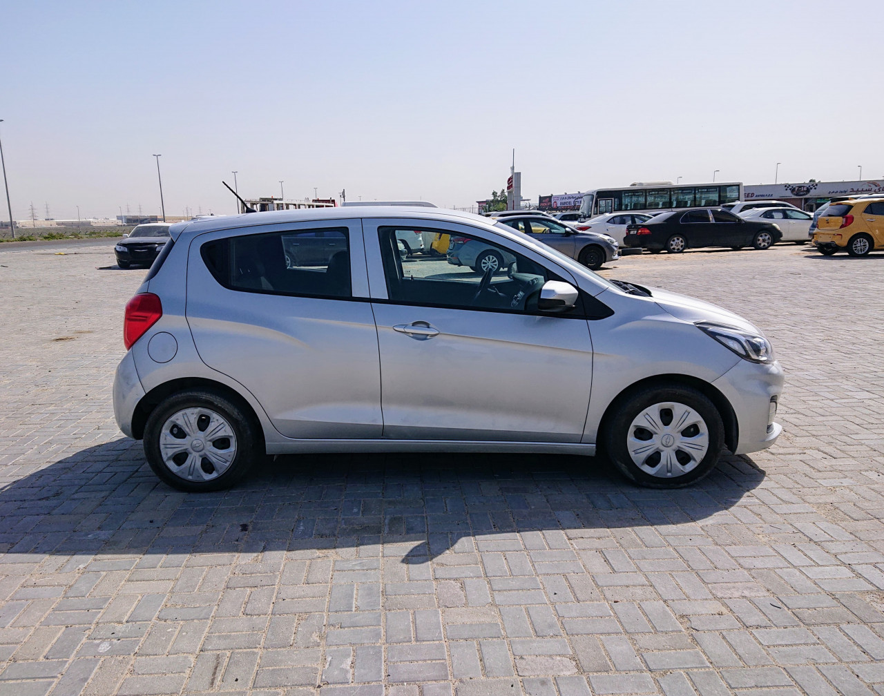 Chevrolet Spark - Image 9