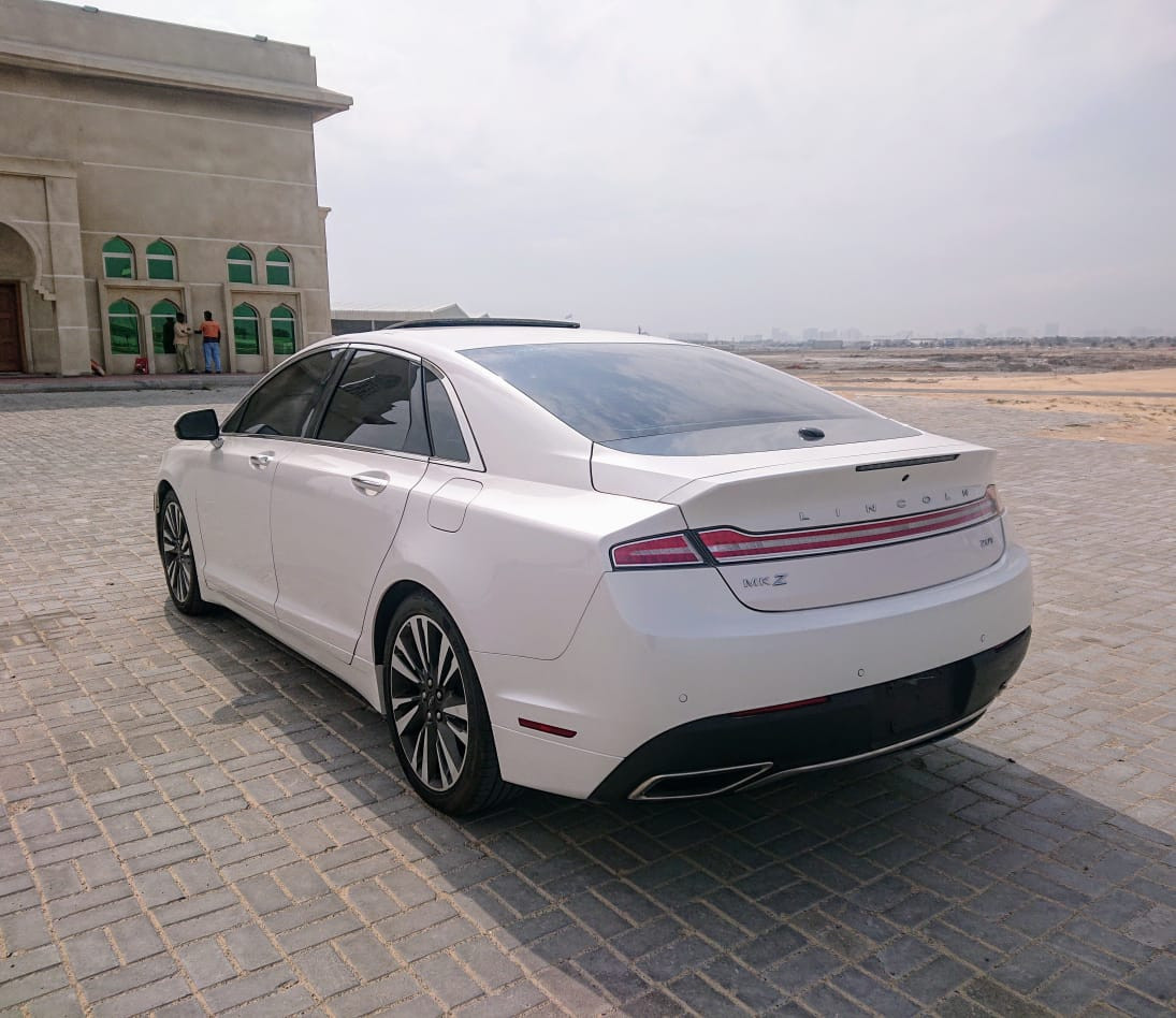 Lincoln MKZ - Image 7
