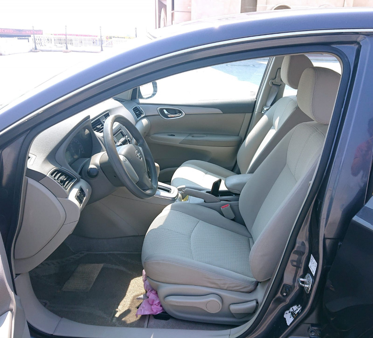 Nissan Sentra - Image 9