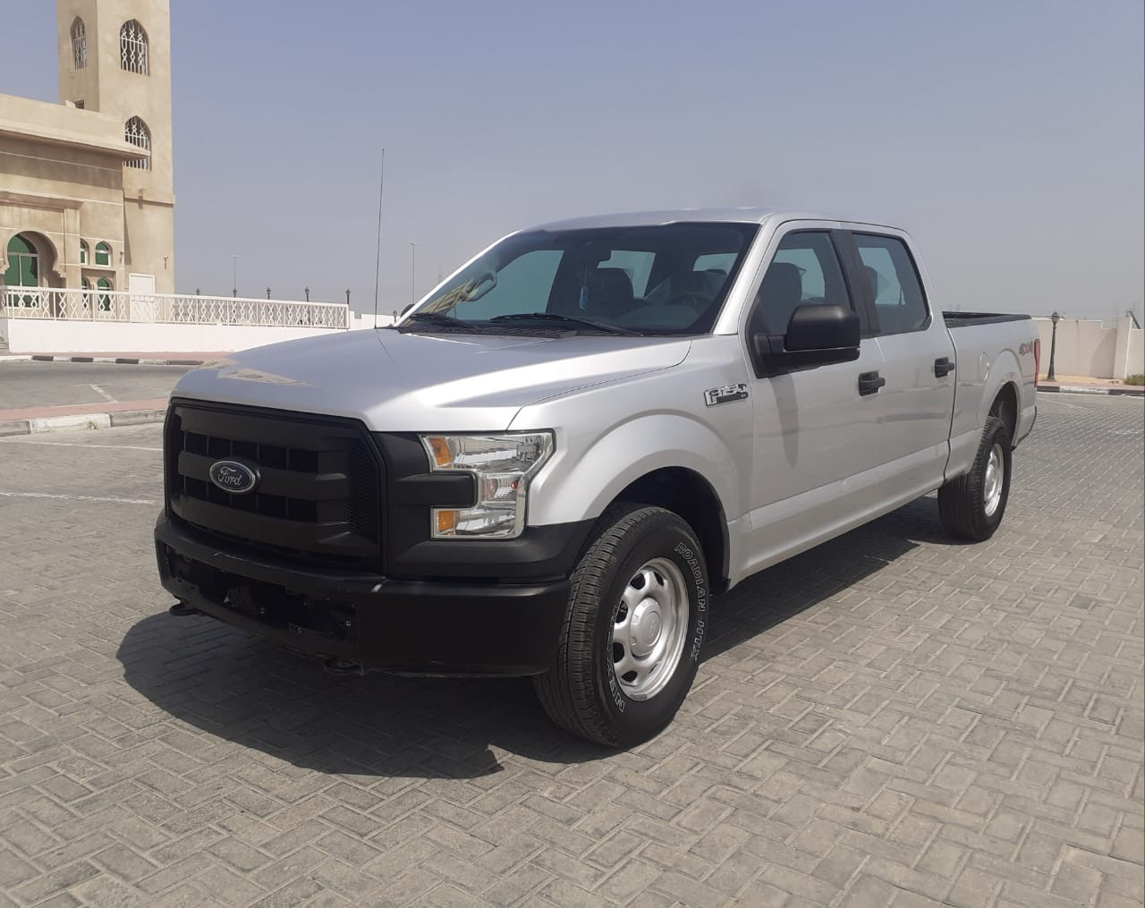 Ford F-Series Pickup - Image 6