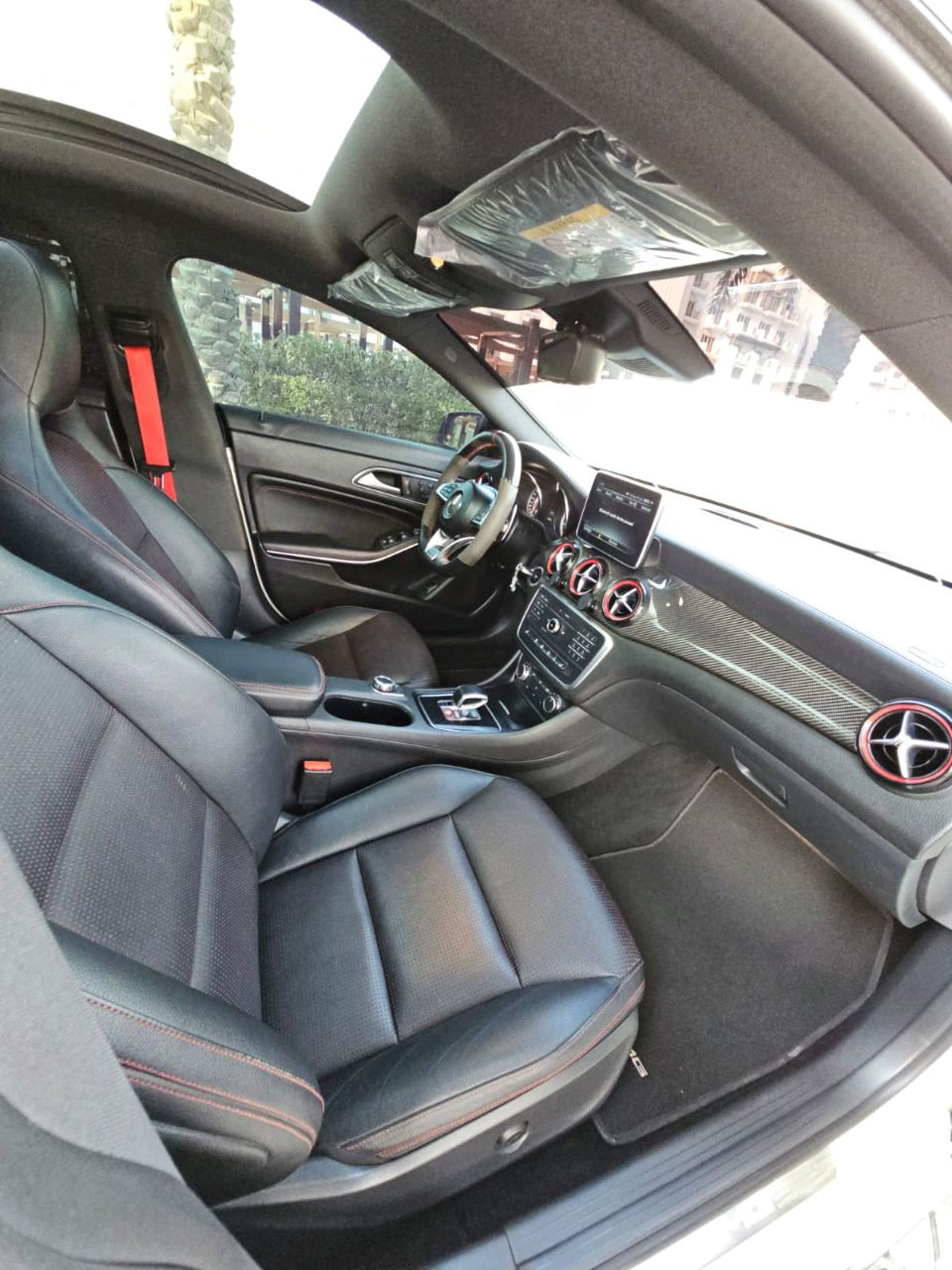 Mercedes Benz CLA - Image 4