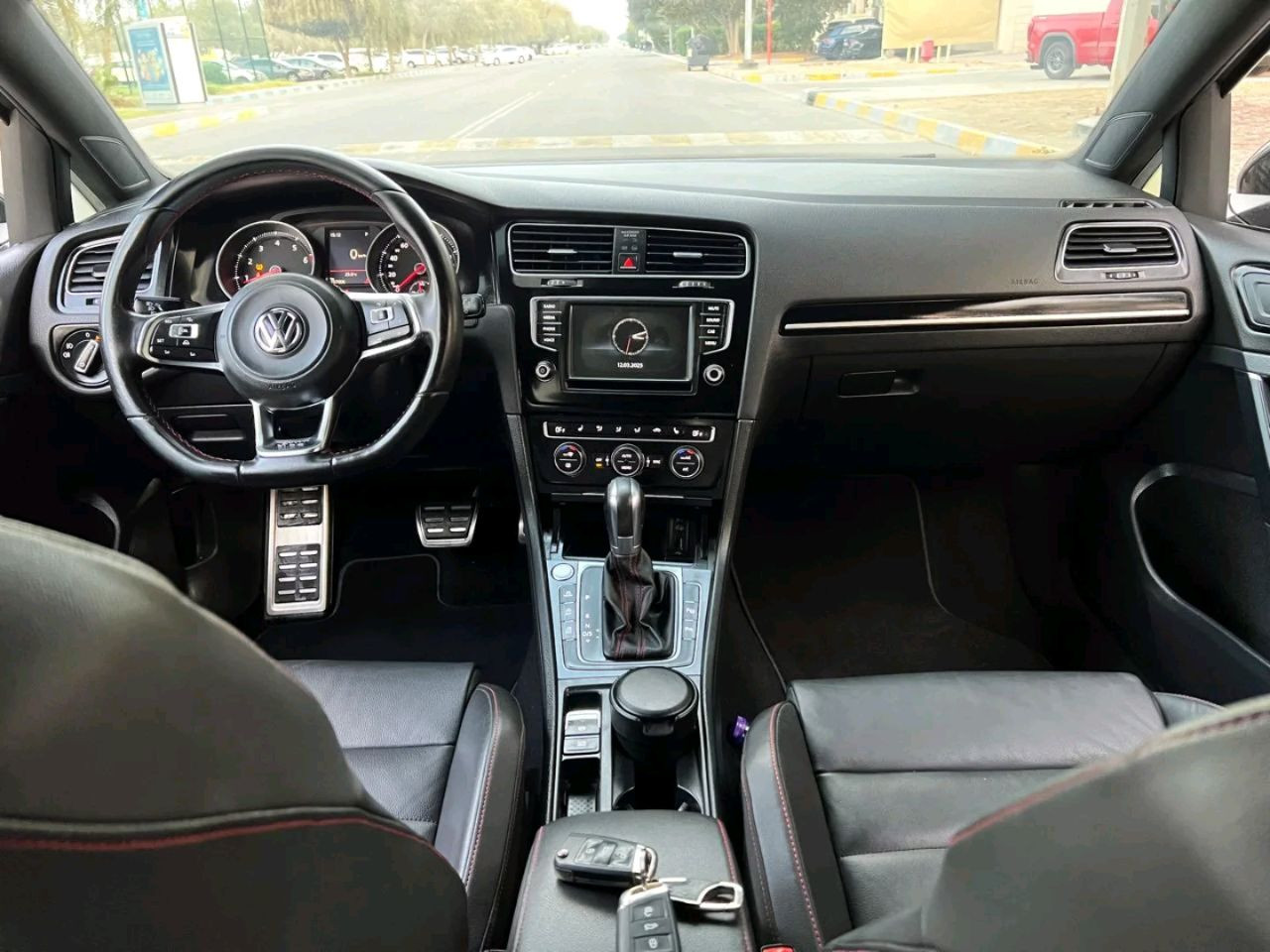 Volkswagen GTI - Image 7