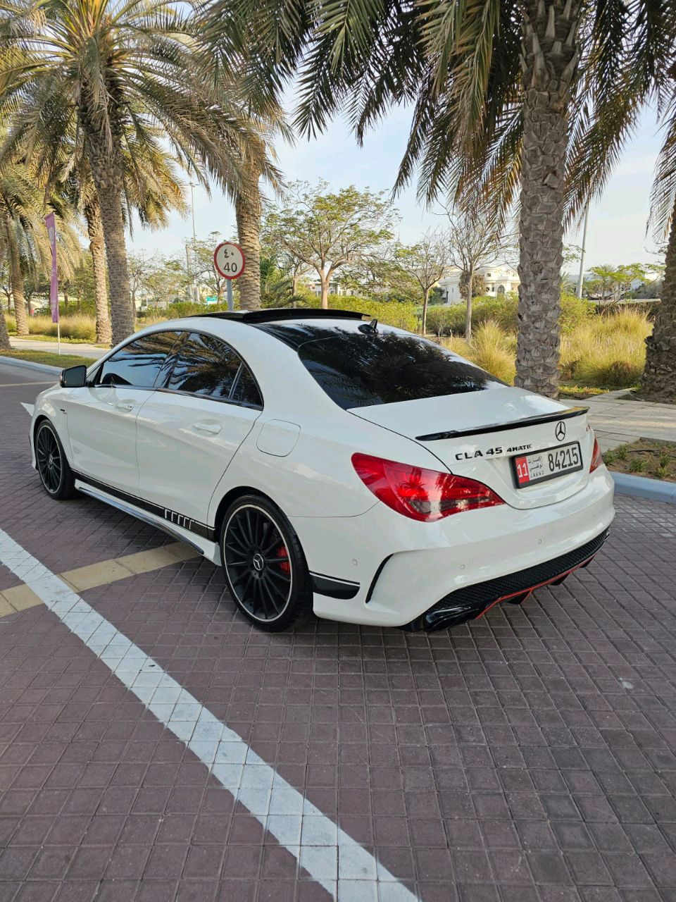 Mercedes Benz CLA - Image 11