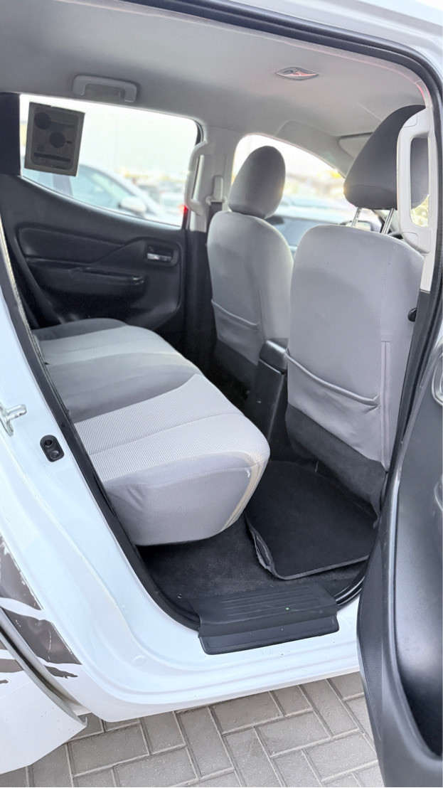 Mitsubishi L200 - Image 9