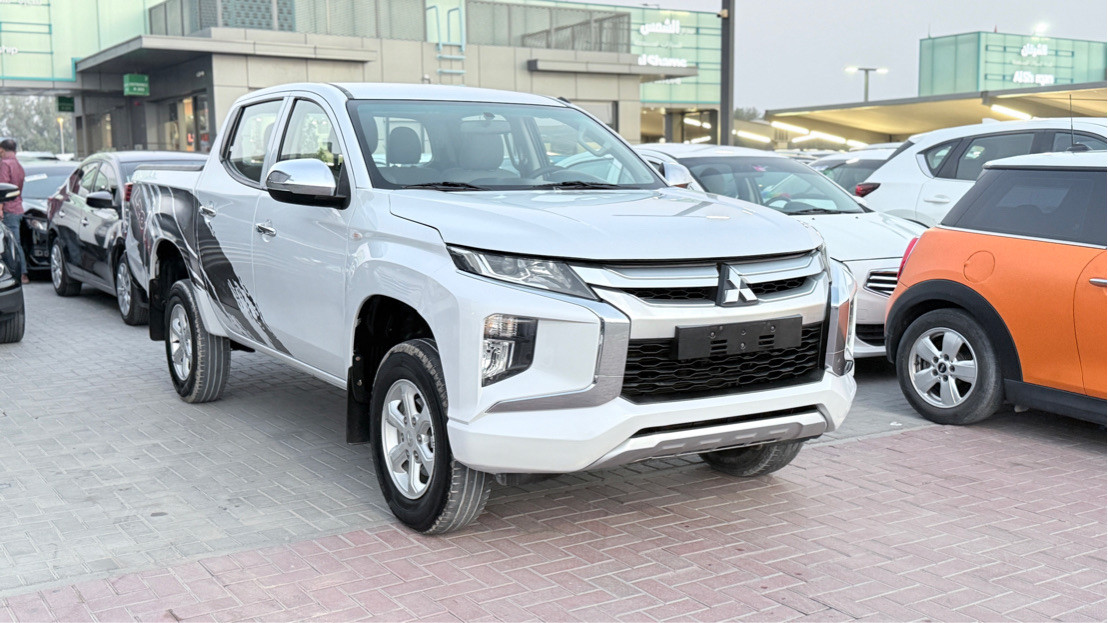 Mitsubishi L200 - Image 12