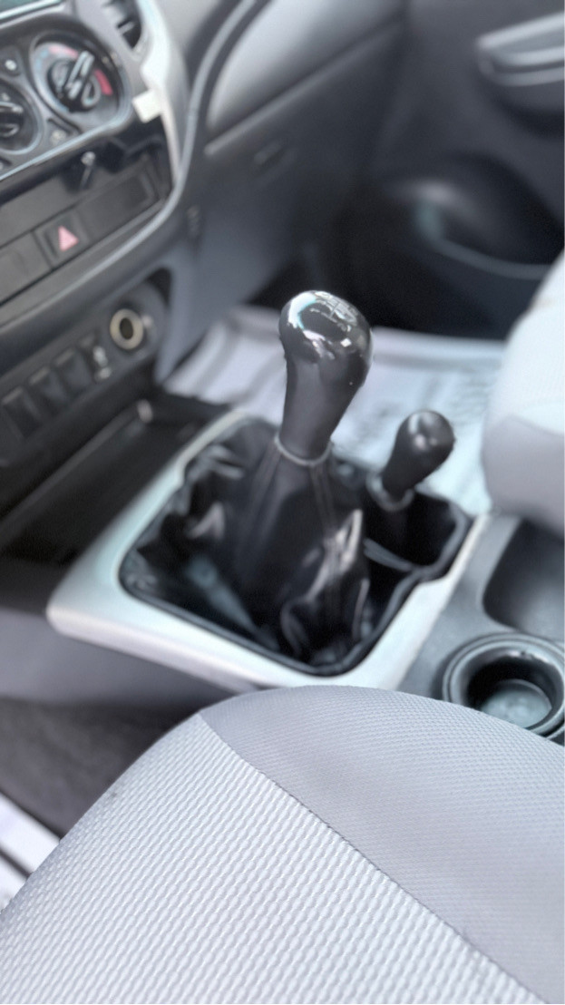 Mitsubishi L200 - Image 6