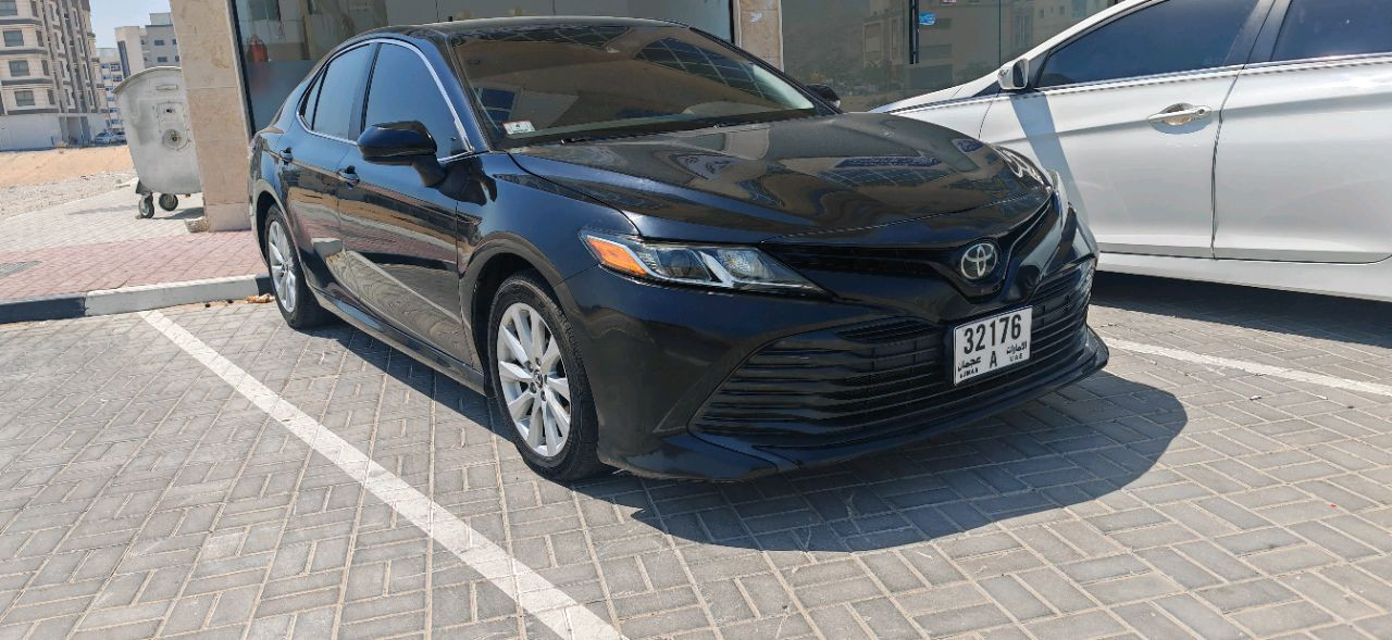Toyota Camry - Image 11