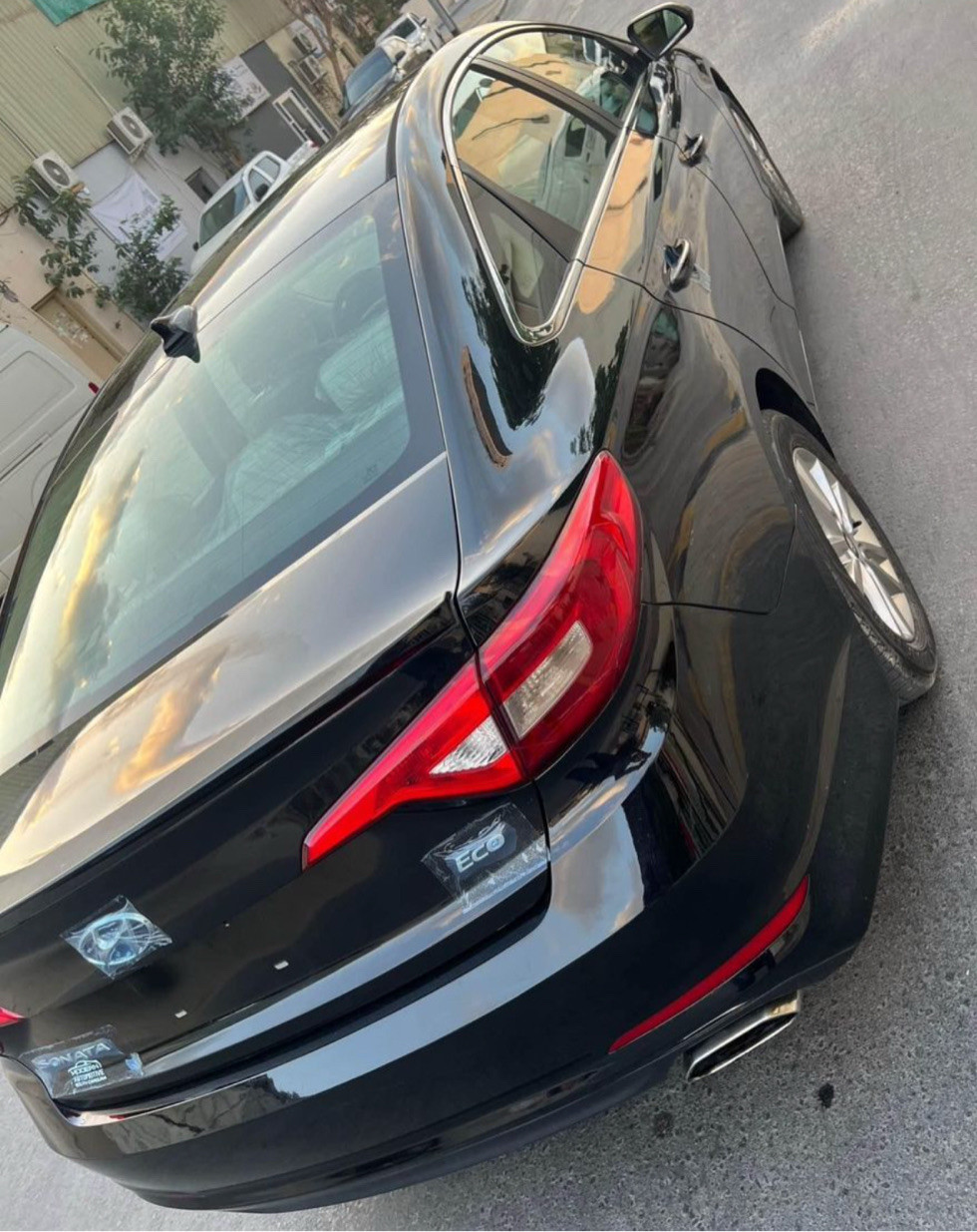 Hyundai Sonata - Image 5
