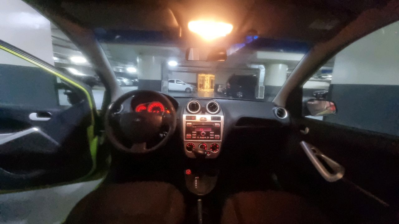 Ford Figo - Image 10