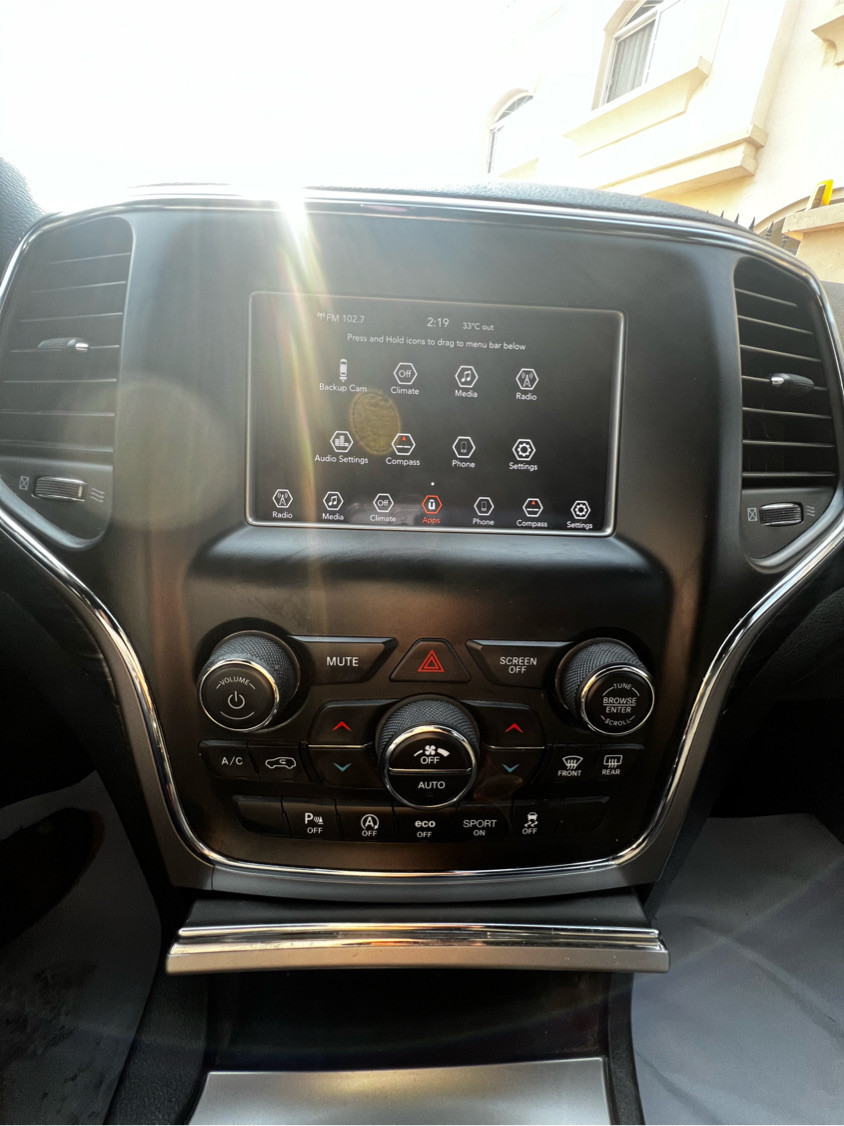 Jeep Grand Cherokee - Image 6