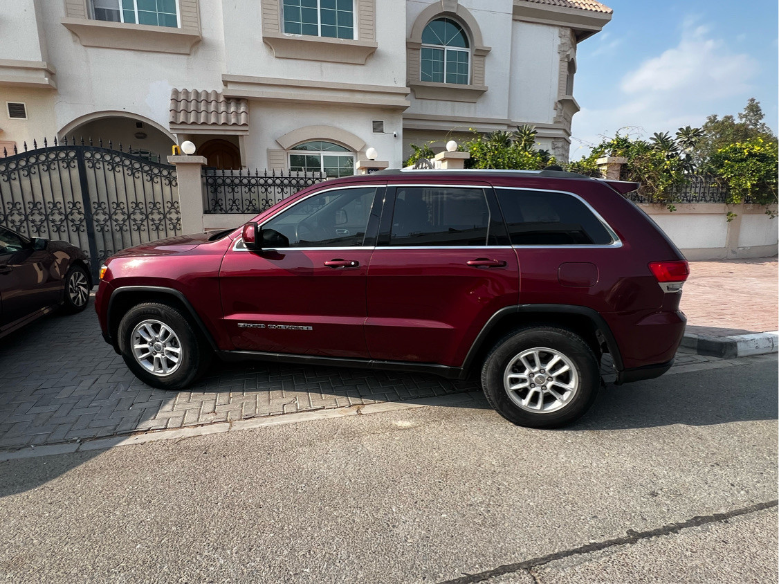 Jeep Grand Cherokee - Image 10