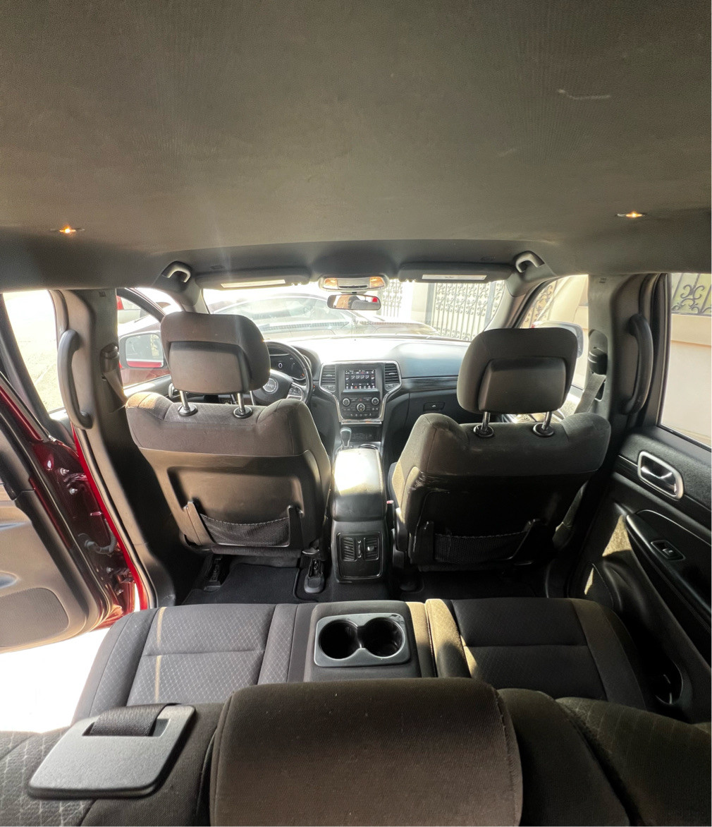Jeep Grand Cherokee - Image 8
