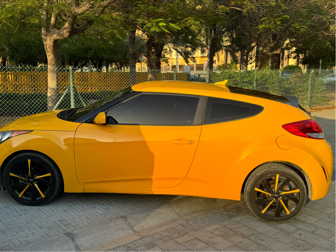 Hyundai Veloster - Image 3