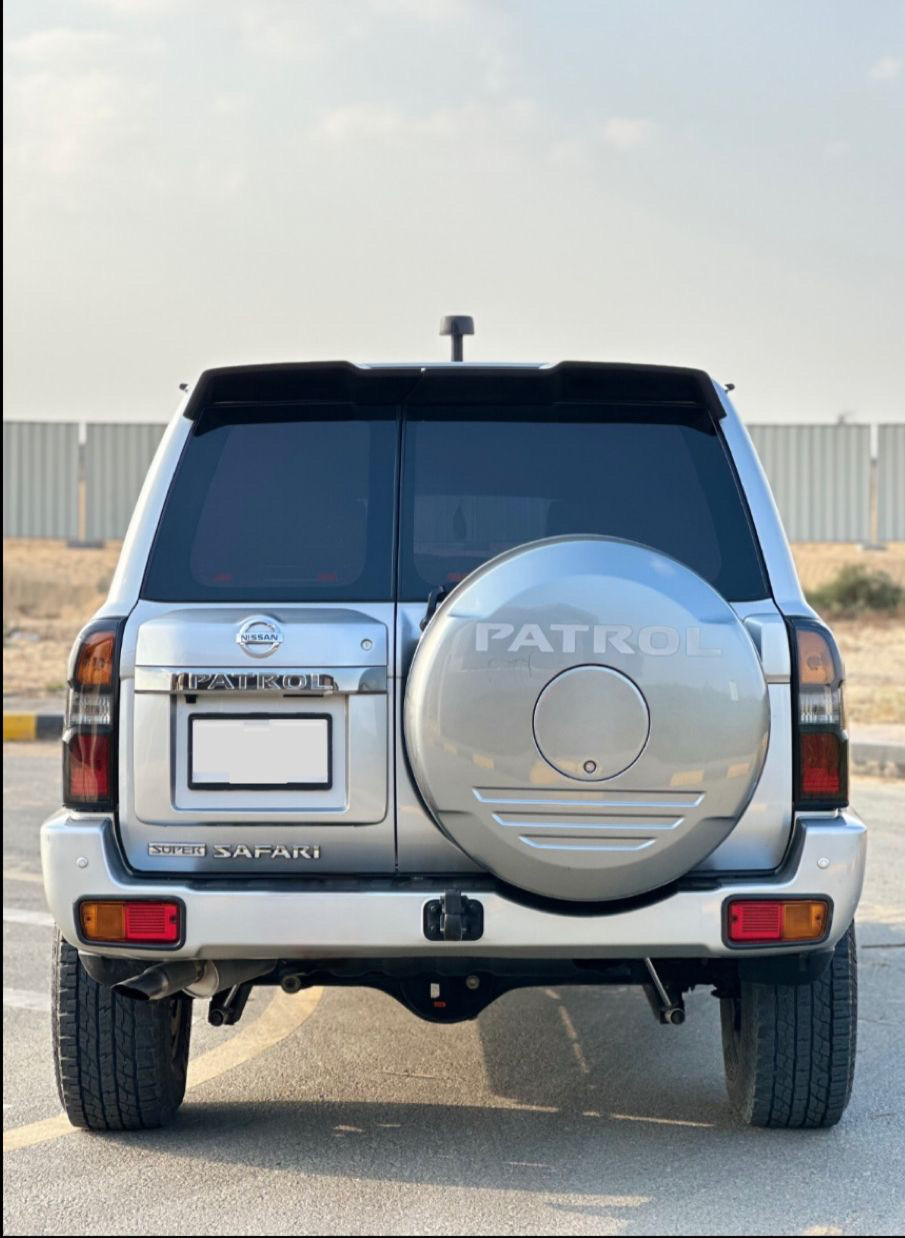 Nissan Safari - Image 4
