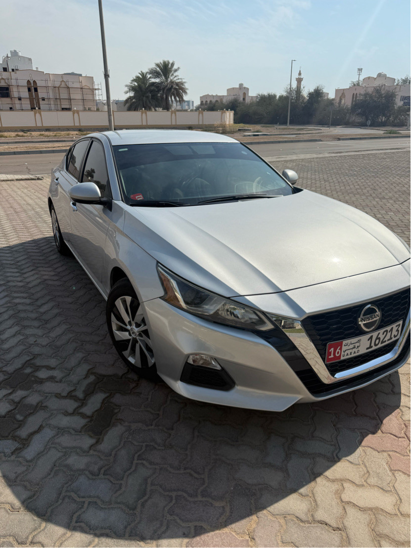 Nissan Altima - Image 7