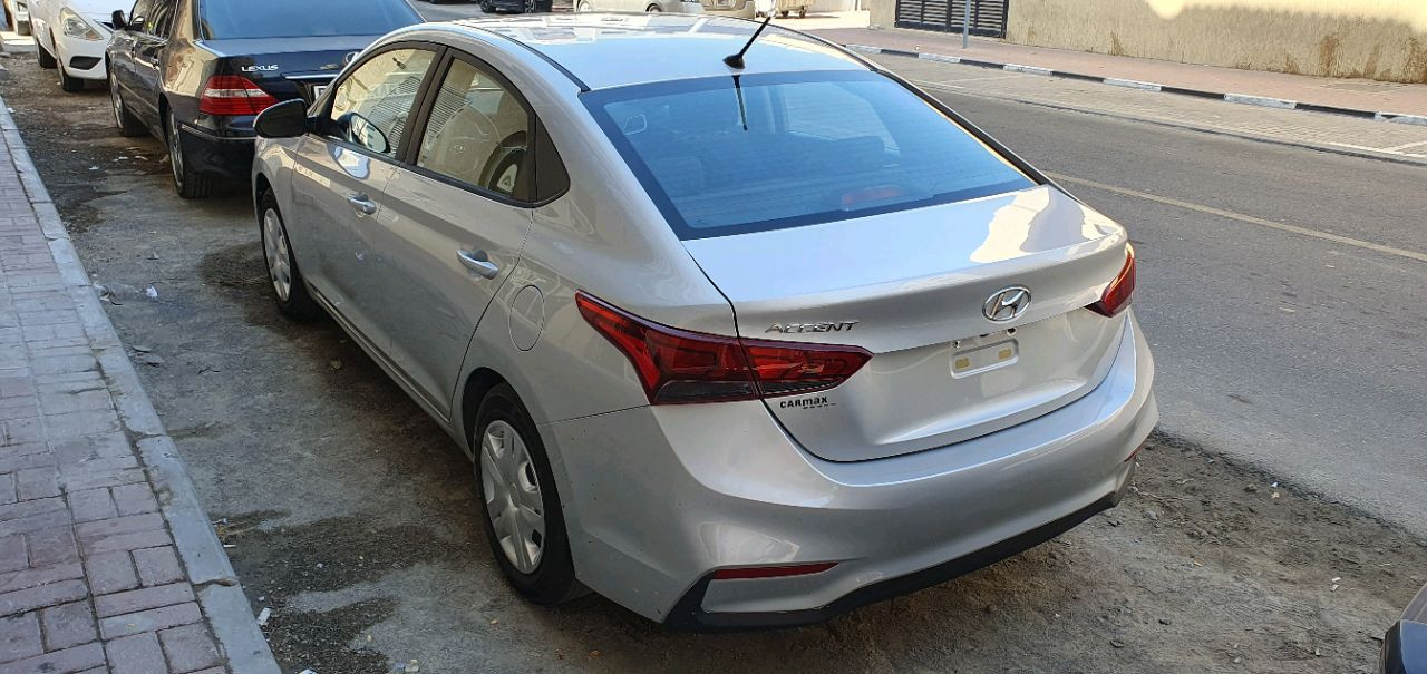 Hyundai Accent - Image 7