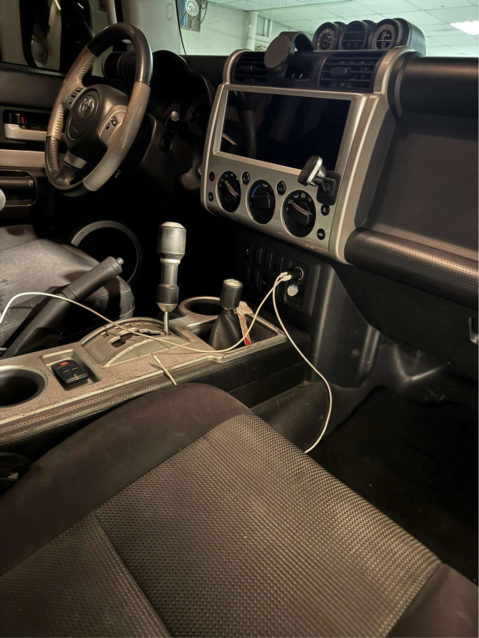 Toyota FJ Cruiser - Image 5
