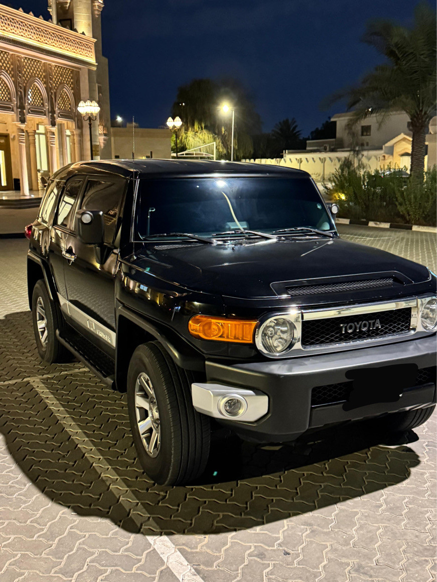 Toyota FJ Cruiser - Image 9
