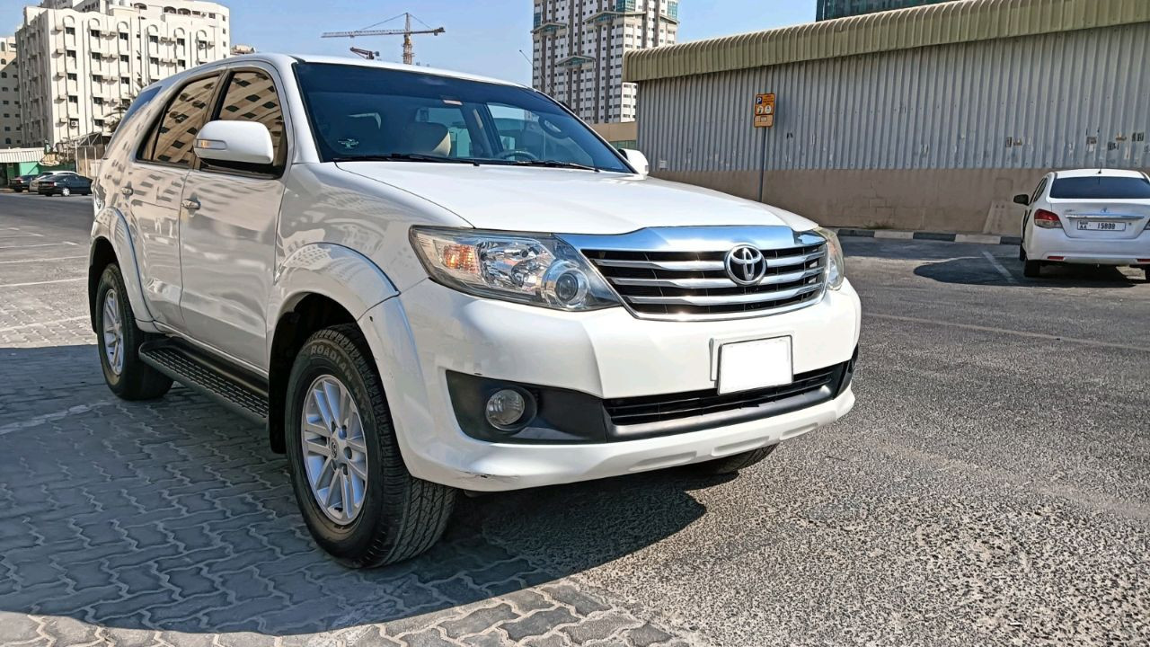 Toyota Fortuner - Image 5