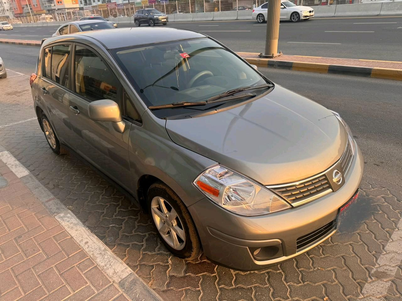Nissan Versa - Image 3