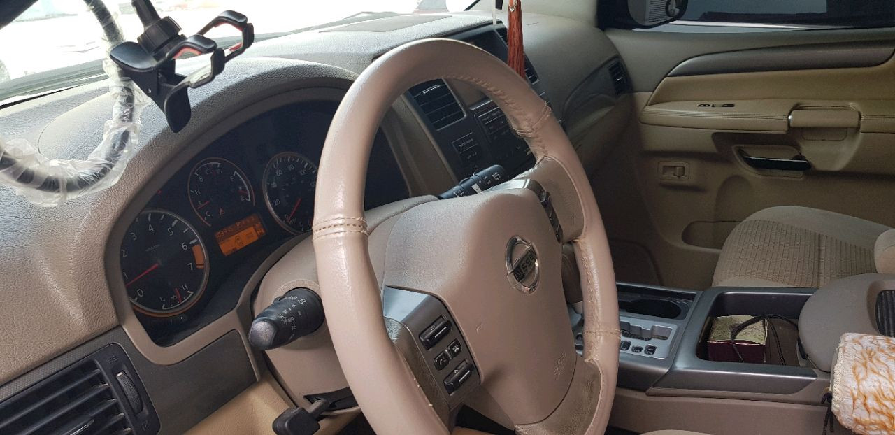 Nissan Armada - Image 7