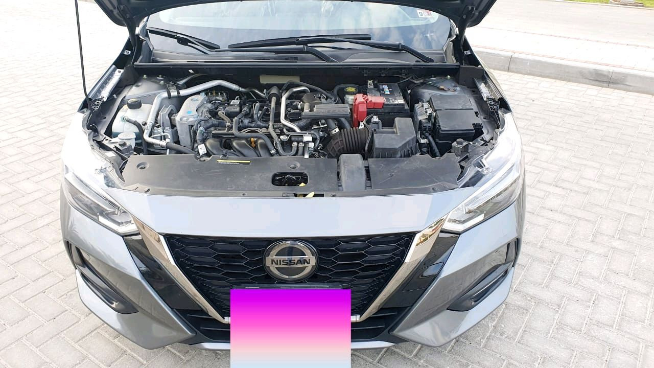Nissan Sentra - Image 7