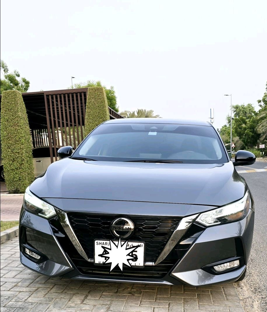 Nissan Sentra - Image 8