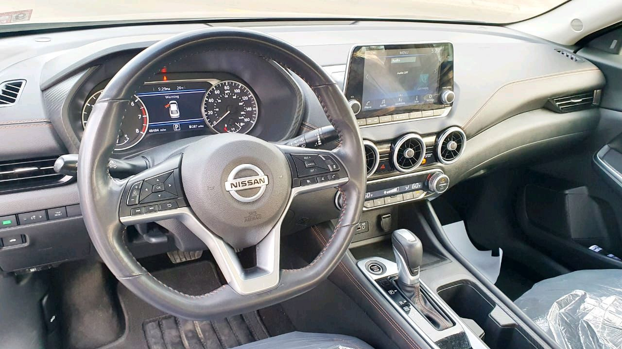 Nissan Sentra - Image 5