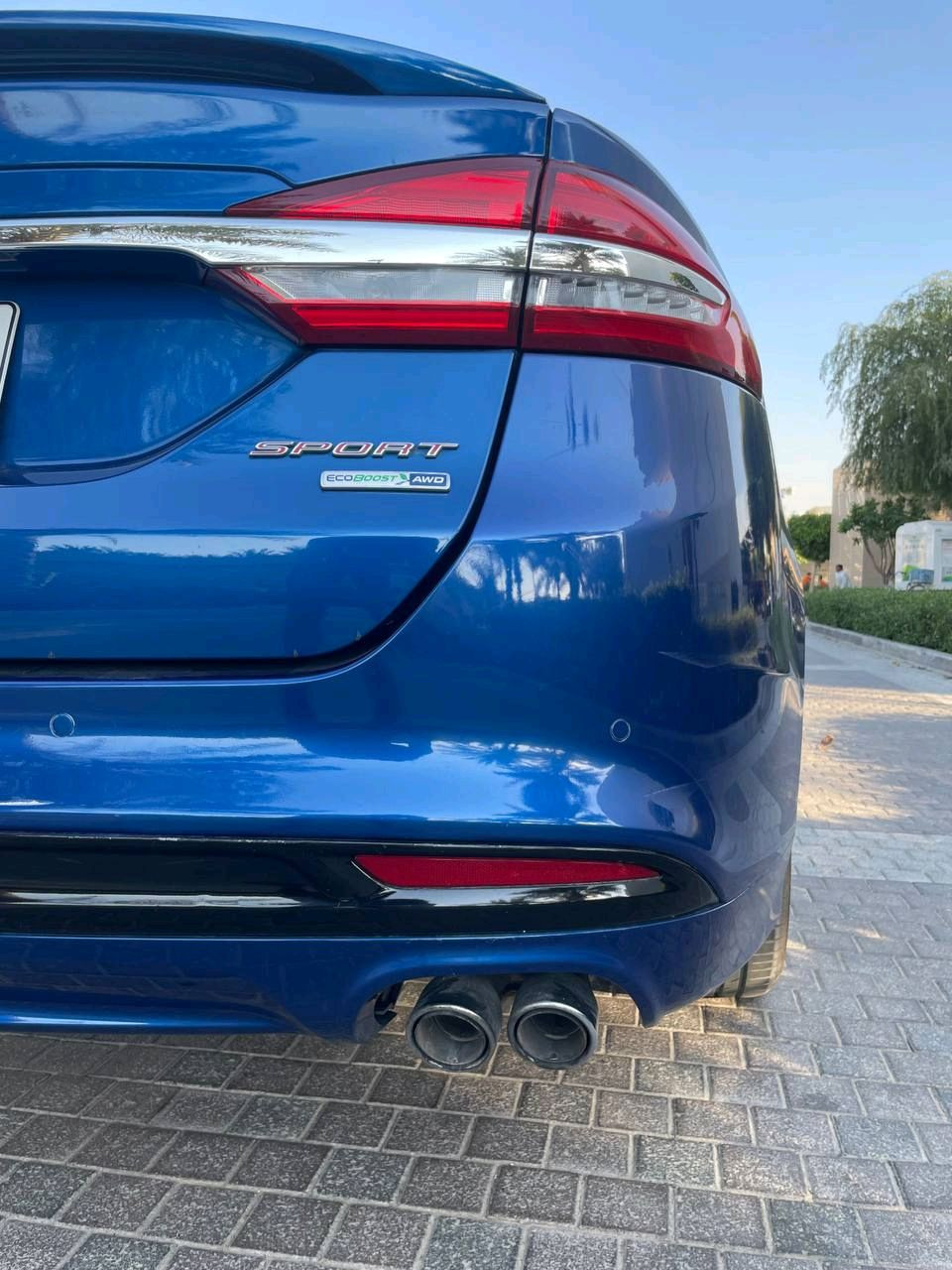 Ford Fusion - Image 9