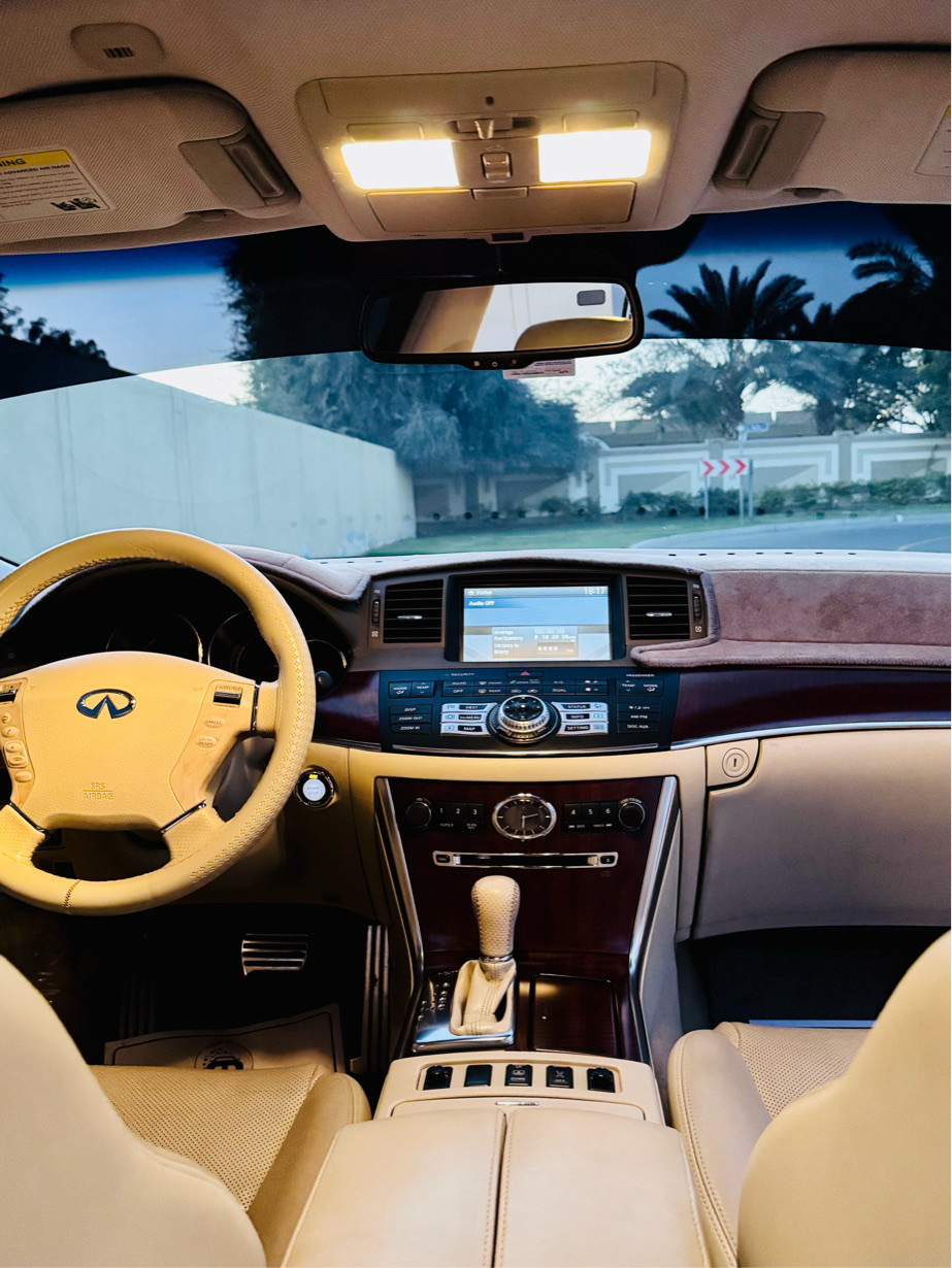 Infiniti M-Series - Image 7