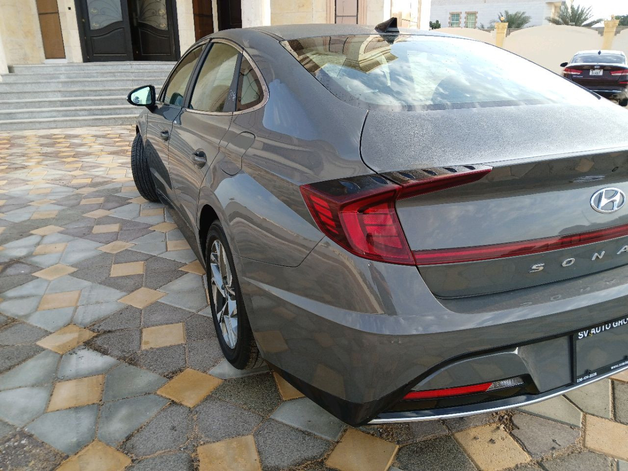 Hyundai Sonata - Image 5
