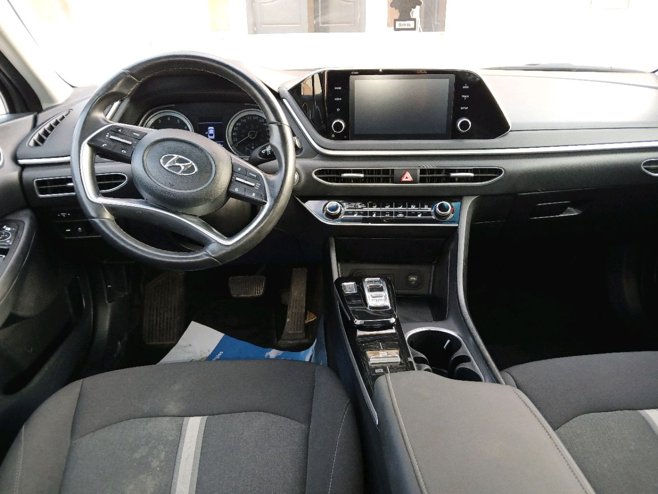 Hyundai Sonata - Image 8