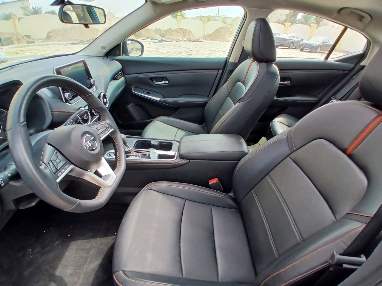 Nissan Sentra - Image 11