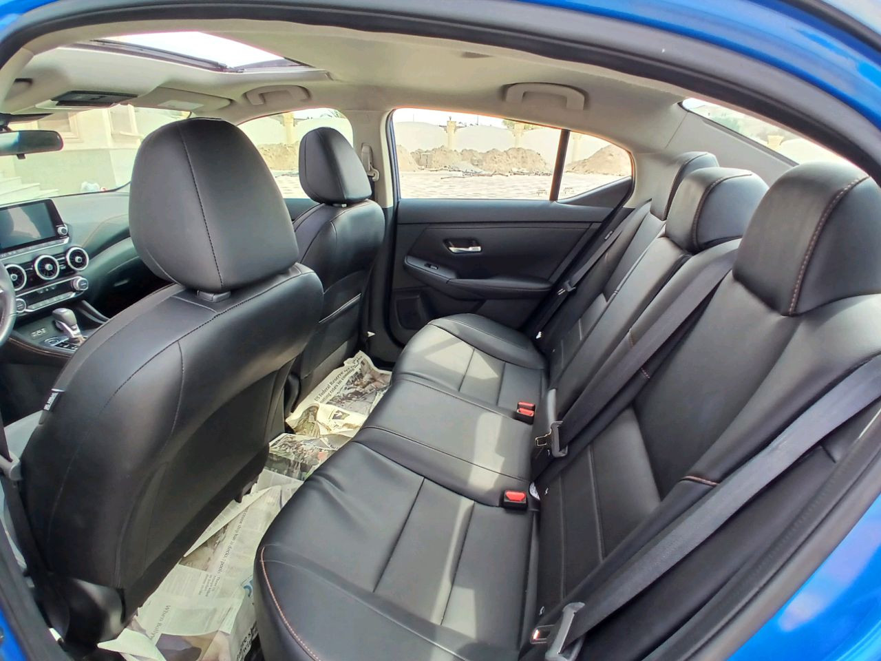 Nissan Sentra - Image 12