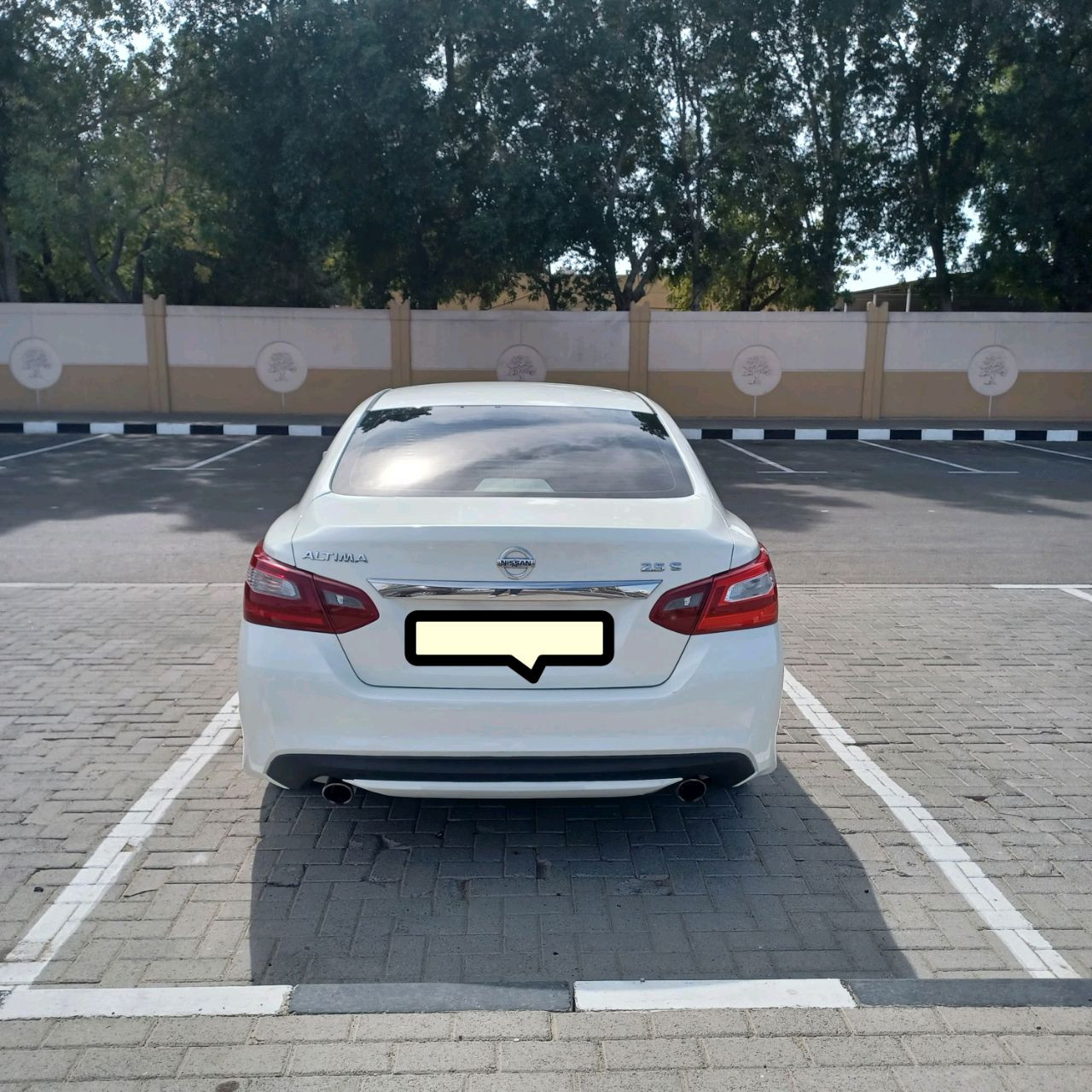 Nissan Altima - Image 4