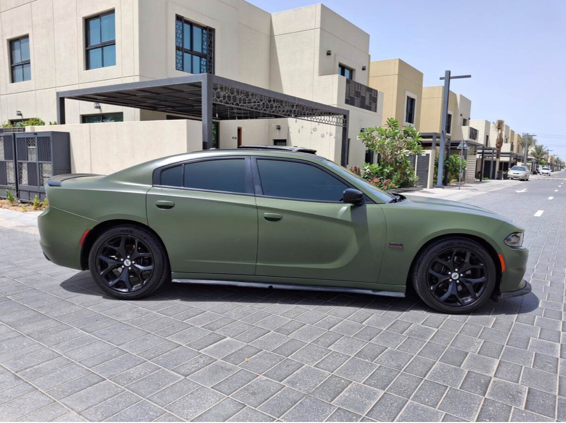 Dodge Charger - Image 5