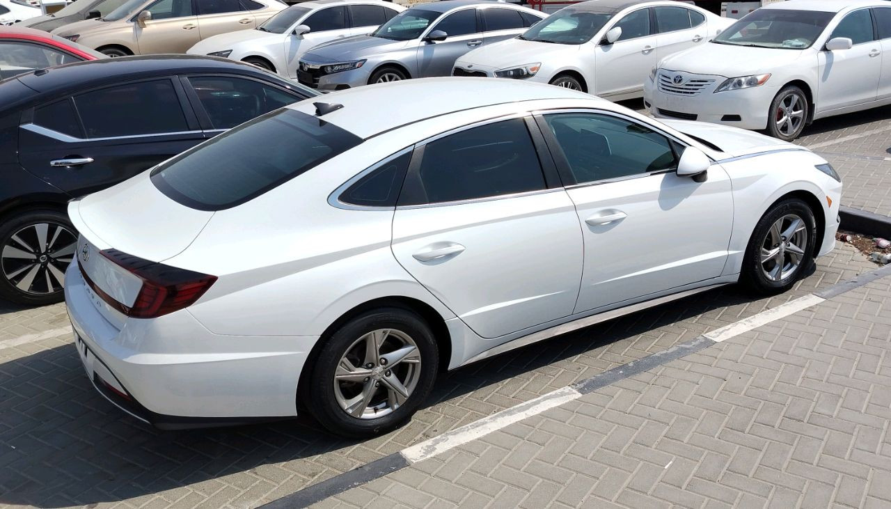 Hyundai Sonata - Image 3