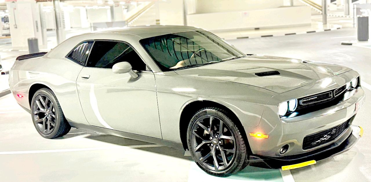 Dodge Challenger - Image 8