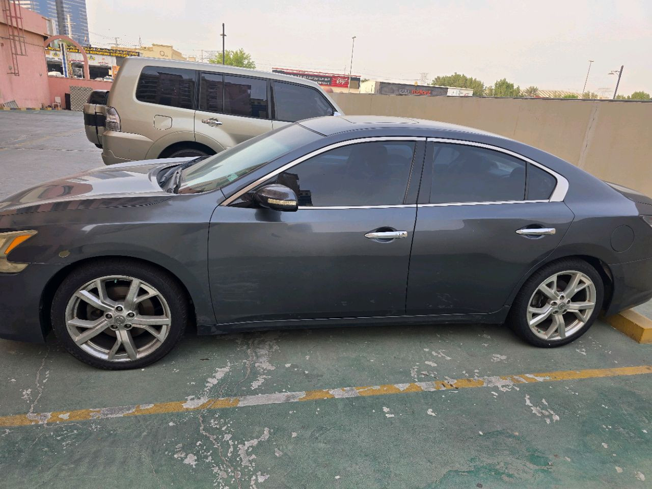 Nissan Maxima - Image 7