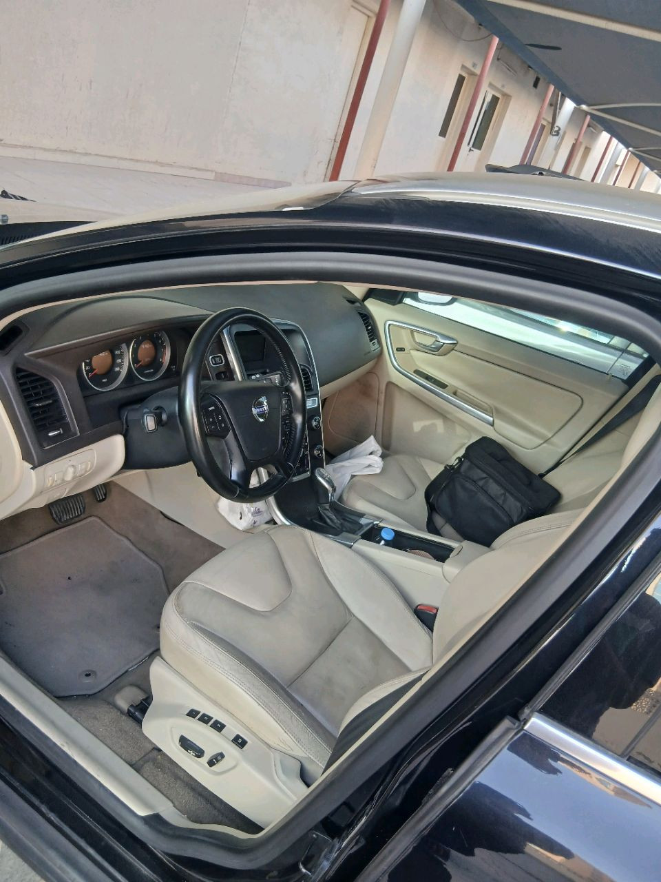 Volvo XC 60 - Image 12