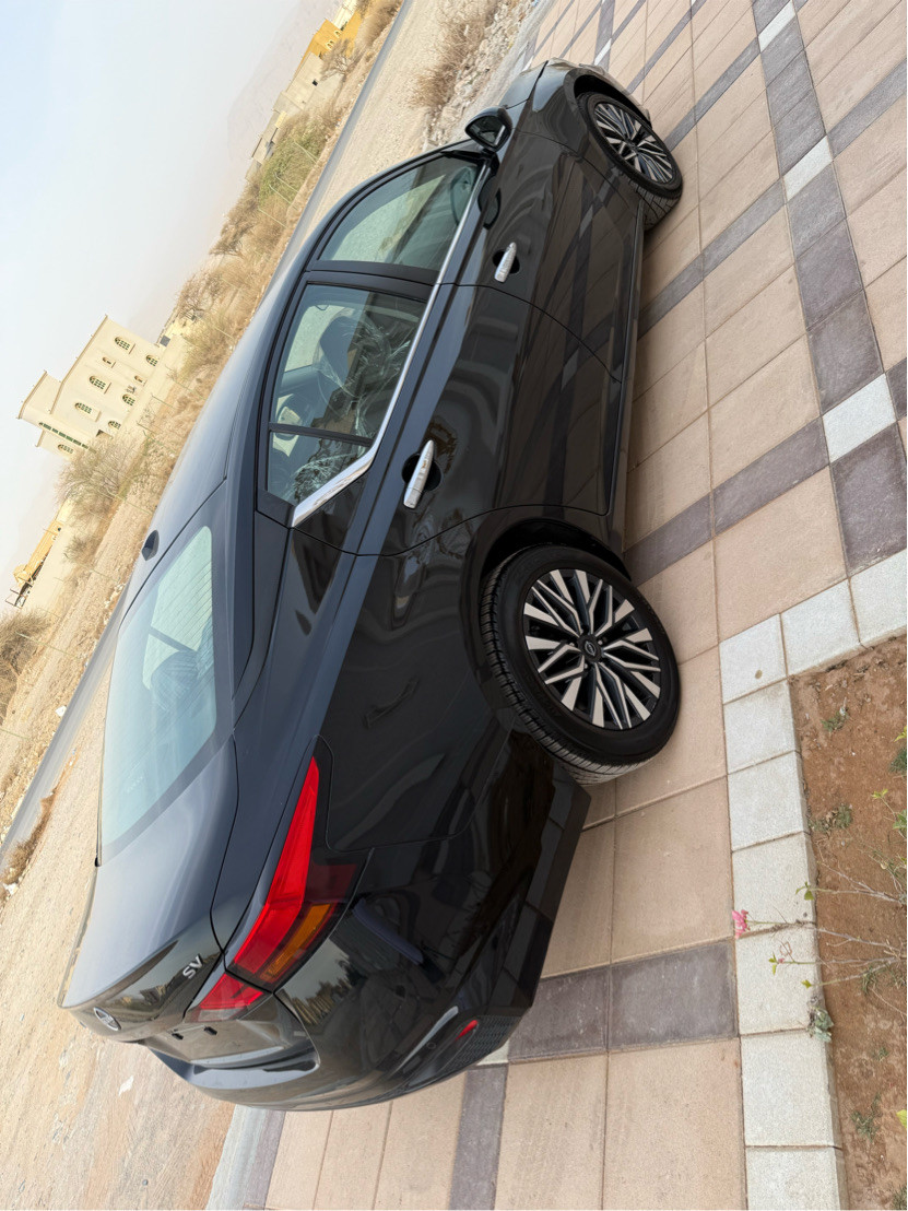 Nissan Altima - Image 4