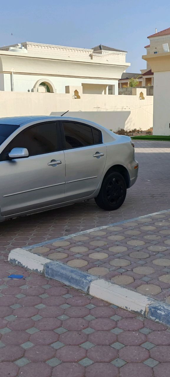 Mazda 3 - Image 4