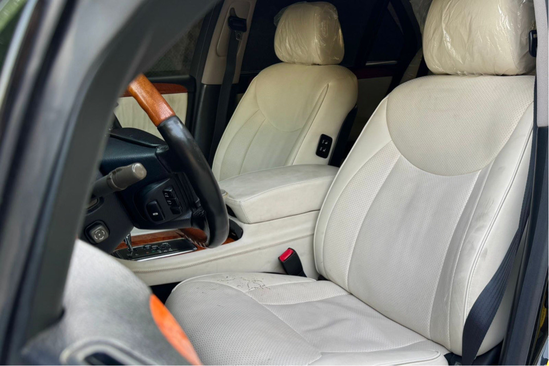 Lexus LS-Series - Image 6