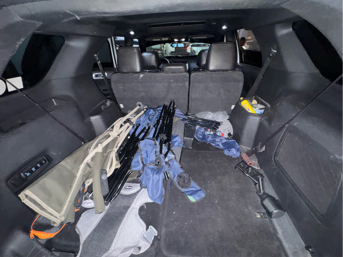 Ford Explorer - Image 8